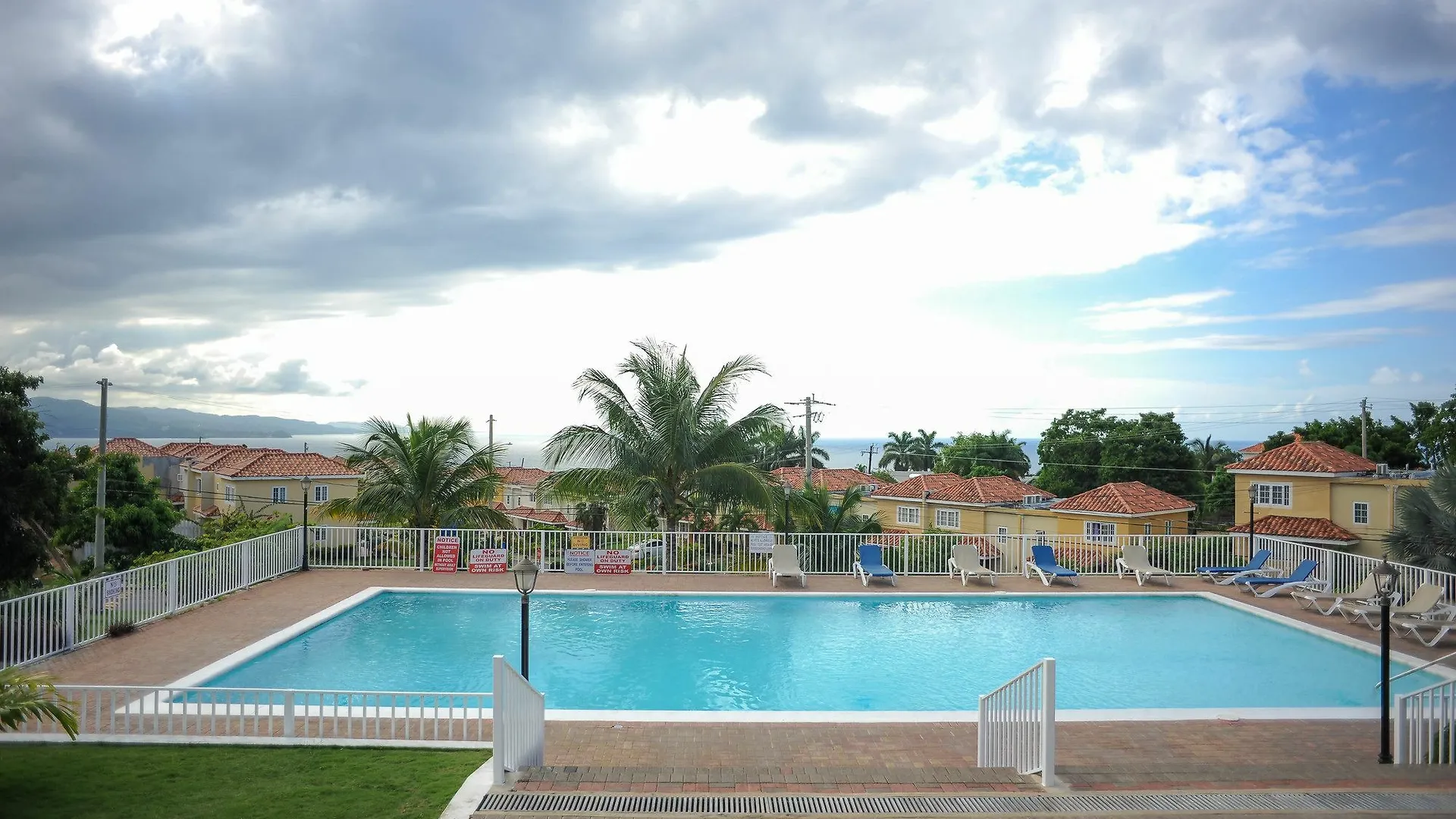 Country Club Mangowalk Townhouse Hotell Montego Bay 3*,  Jamaica